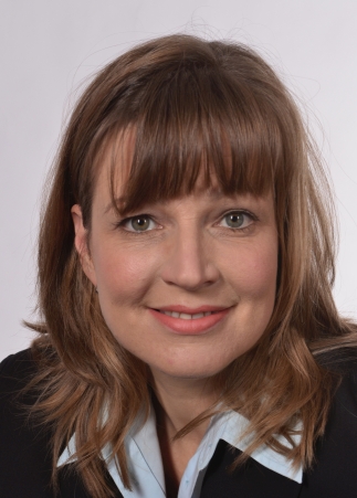 Sylvia Farnsteiner